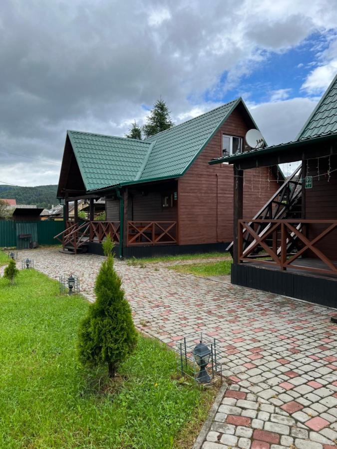 Veranda Микуличин Екстериор снимка