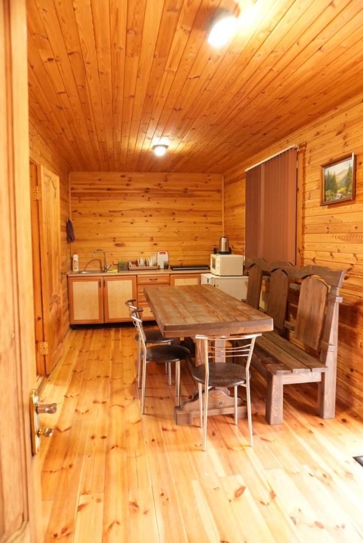 Veranda Микуличин Екстериор снимка